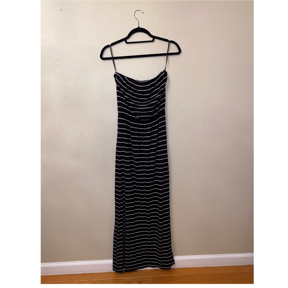 Forever 21 Striped maxi dress (Small)